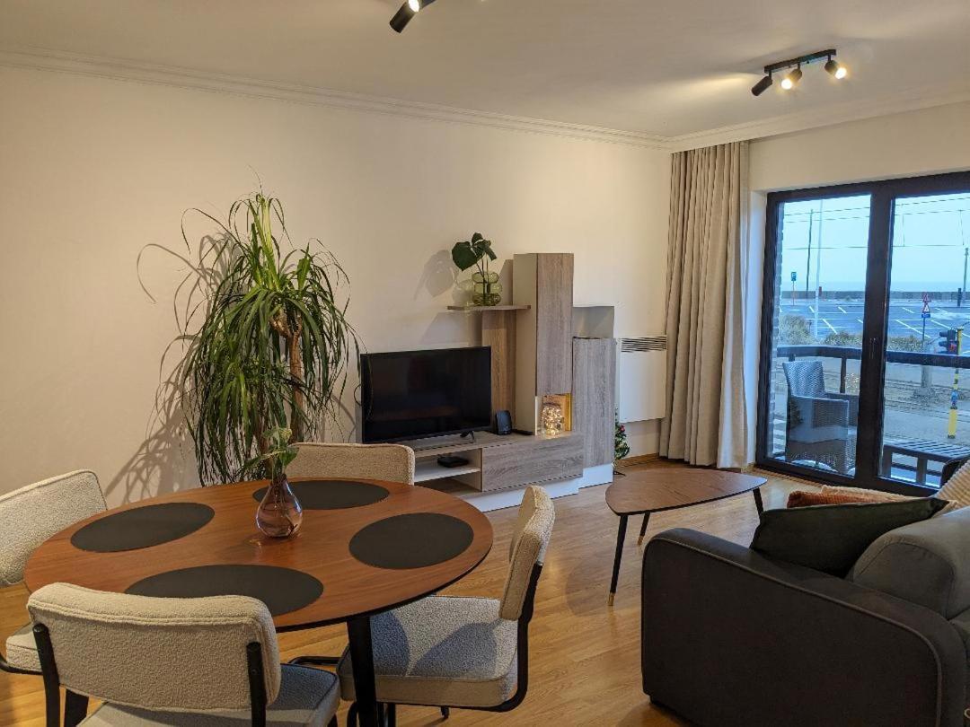 אוסטנדה Vista Linda, Leuk Appartement Vlak Bij Zeedijk En Strand מראה חיצוני תמונה